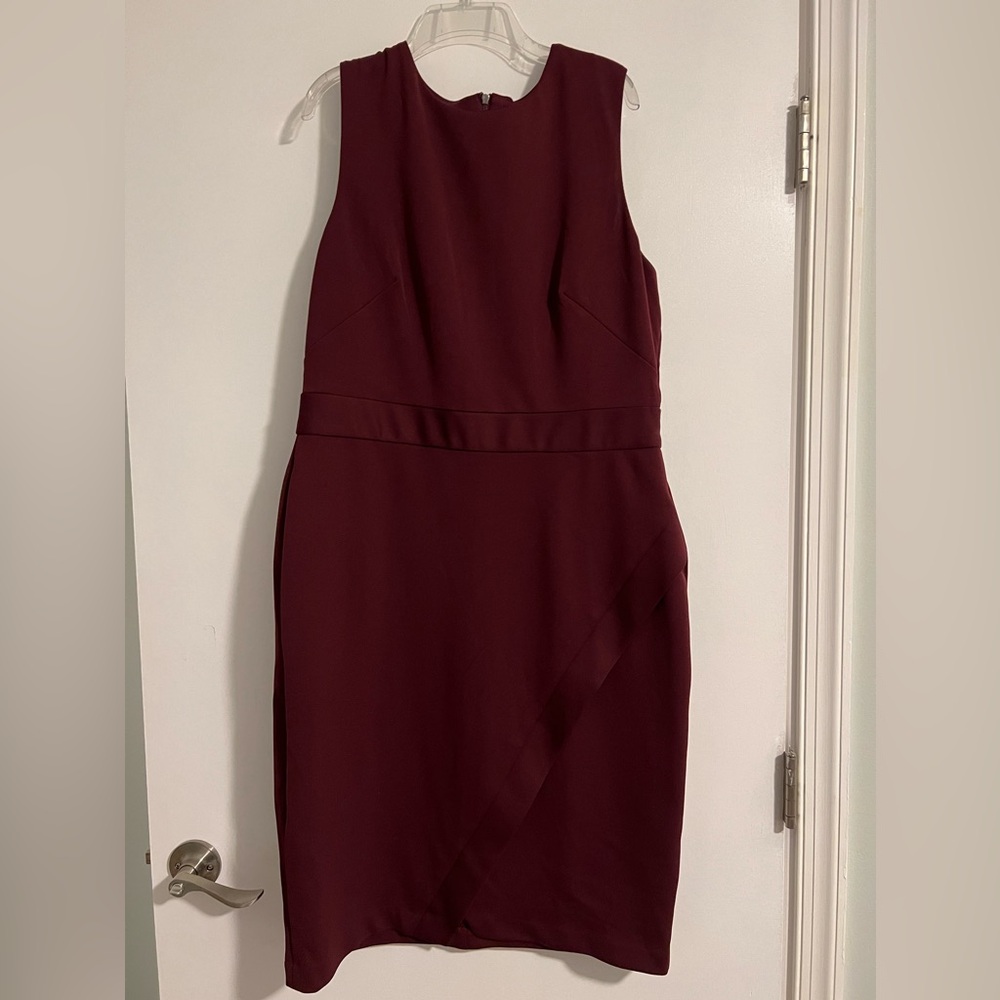 Maggy London elegant dress